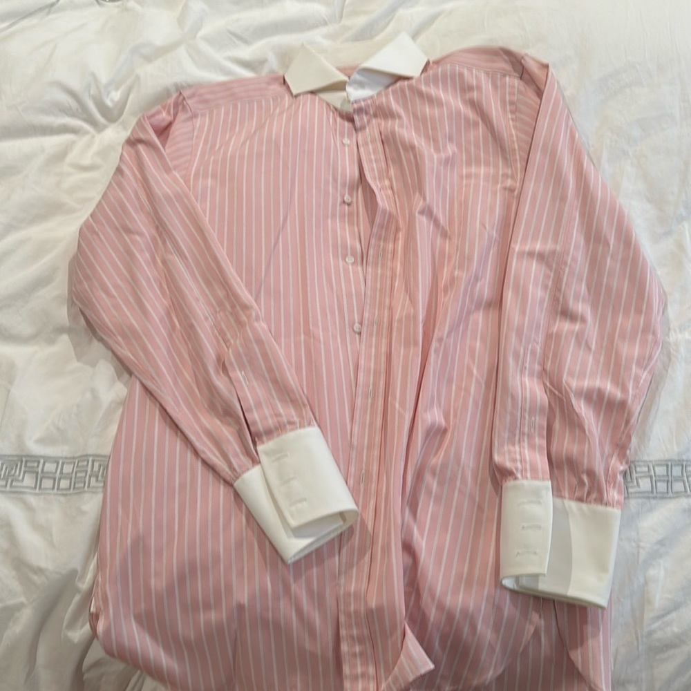Gucci dress shirt like new ..